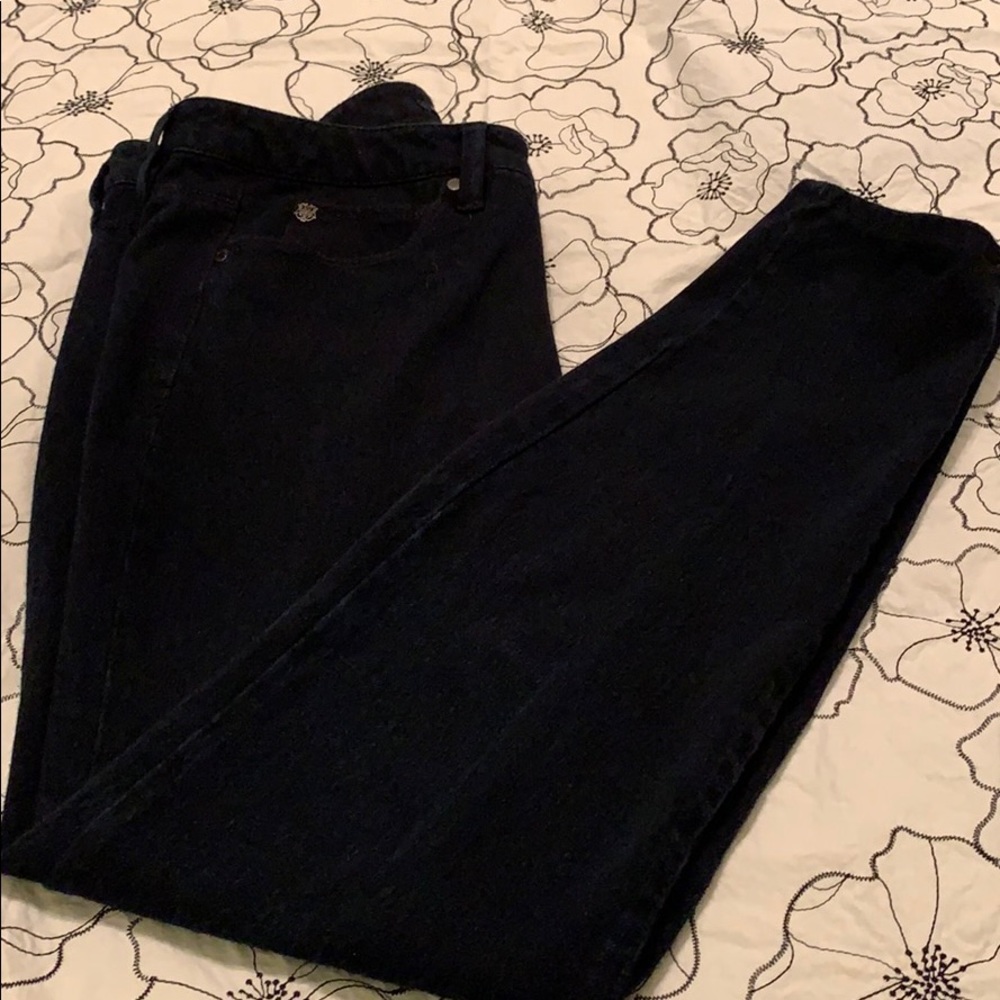 Bandolino Dark Blue Jeans with 2% Spandex